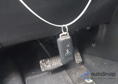 2024 Mitsubishi Eclipse Cross Se S-Awc из США, поврежденный, VIN JA4ATWAA5RZ033522